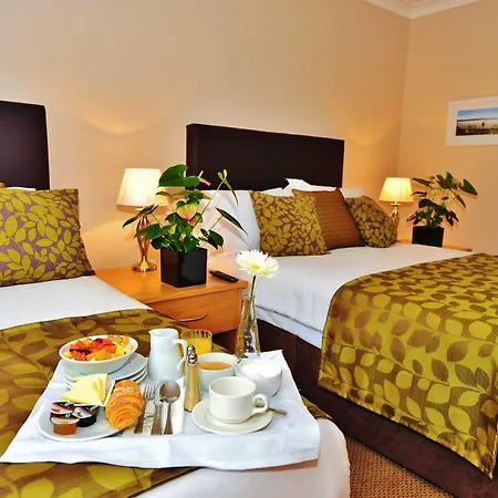 The At Dromoland Hotel